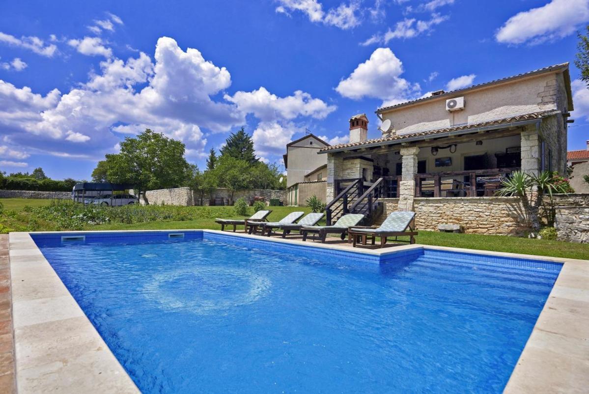 Stara Hiža in Sveti Petar u Šumi  Villa Exteriör bild